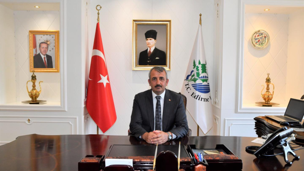 Vali Sezer, 29 Ekim Cumhuriyet Bayramı’nı kutladı